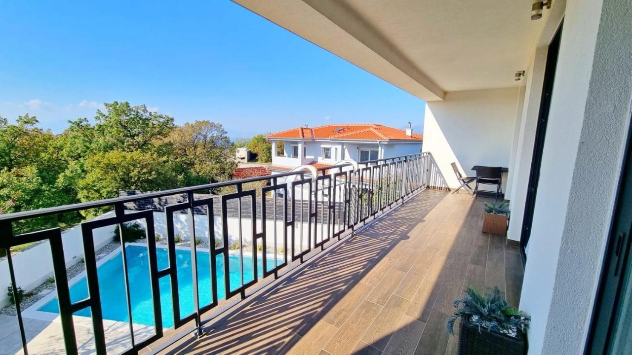 Vila Martina - Bellevue Šmrika المظهر الخارجي الصورة