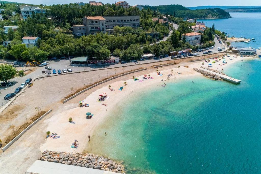 Vila Martina - Bellevue Šmrika المظهر الخارجي الصورة